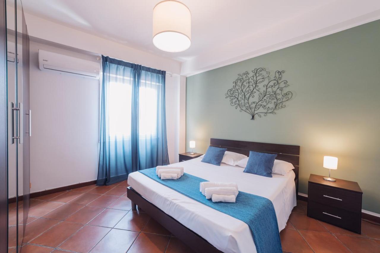 Taormina Casa Erika Family Apartment Екстер'єр фото