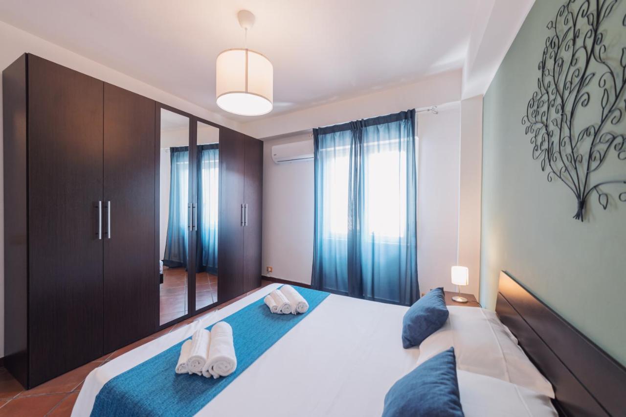 Taormina Casa Erika Family Apartment Екстер'єр фото